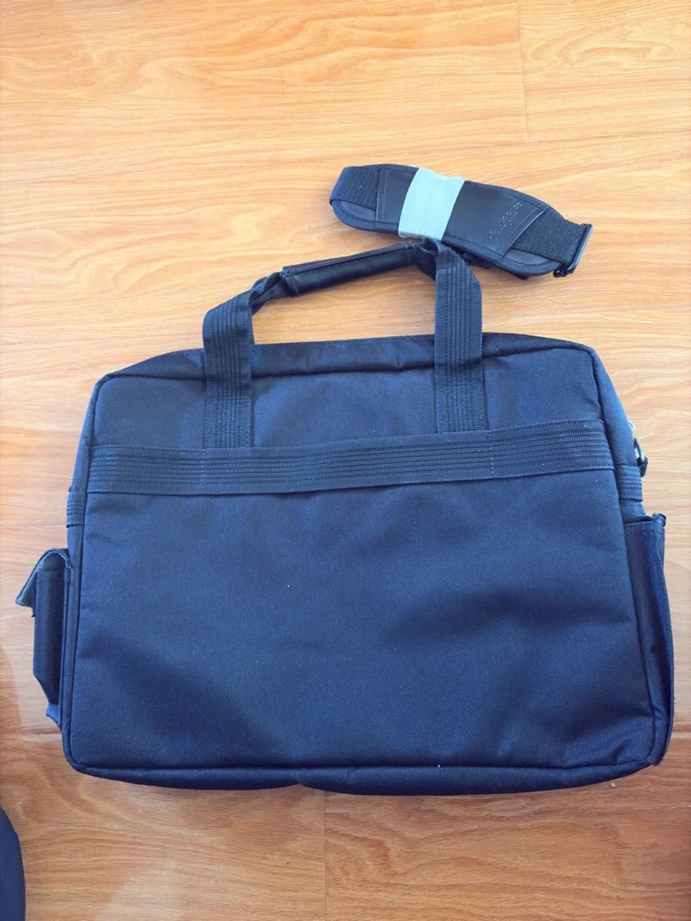Lightly Use Use Black Notebook Bag with USC School of Pharmacy Logo-16”x12